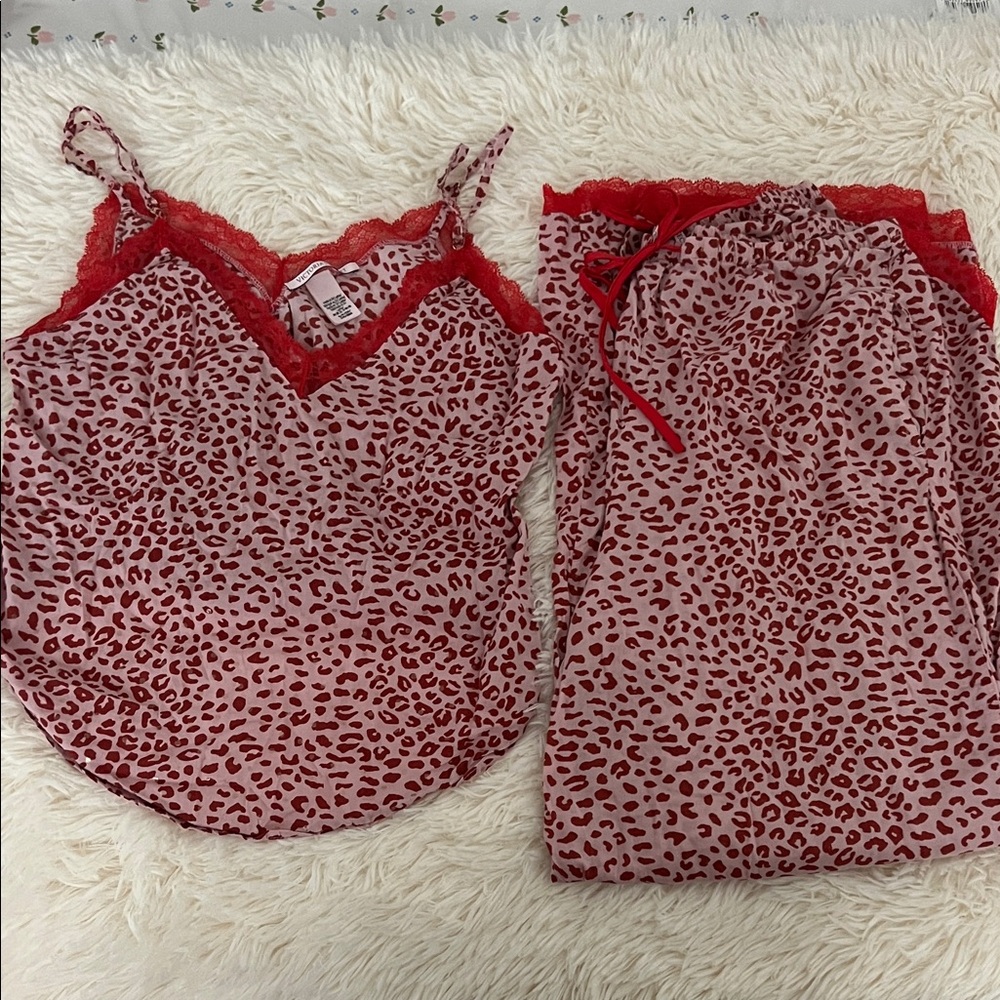 Victoria’s Secret Leopard Print Red Lace Trim Sleepwear Set